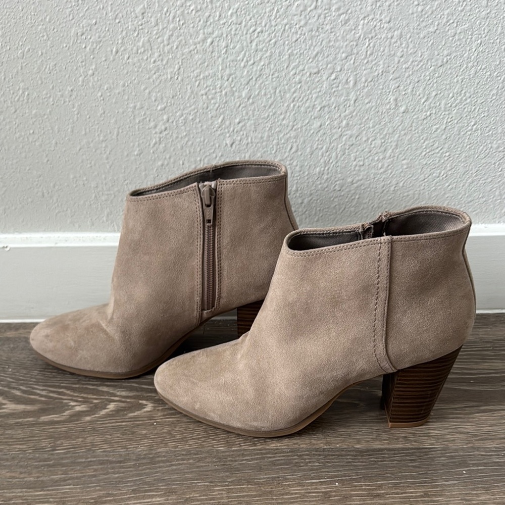 Old Navy Tan Ankle Booties with Side Zipper